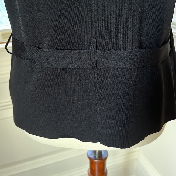 Theory black knit & spandex stretchy belted vest or top ! sz medium EUC - Picture 6 of 7